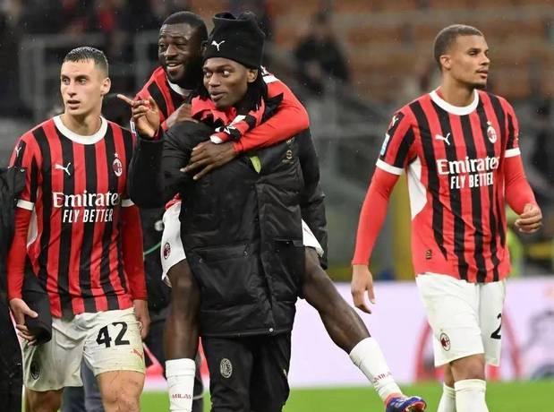 亚特兰大客场失利,保级之路艰难的简单介绍 亚特兰大客场失利,保级之路艰难的简单介绍