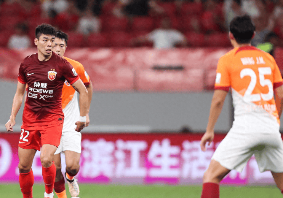 开云体育-包含防线坚固稳固，球队逐渐找到胜利之道的词条