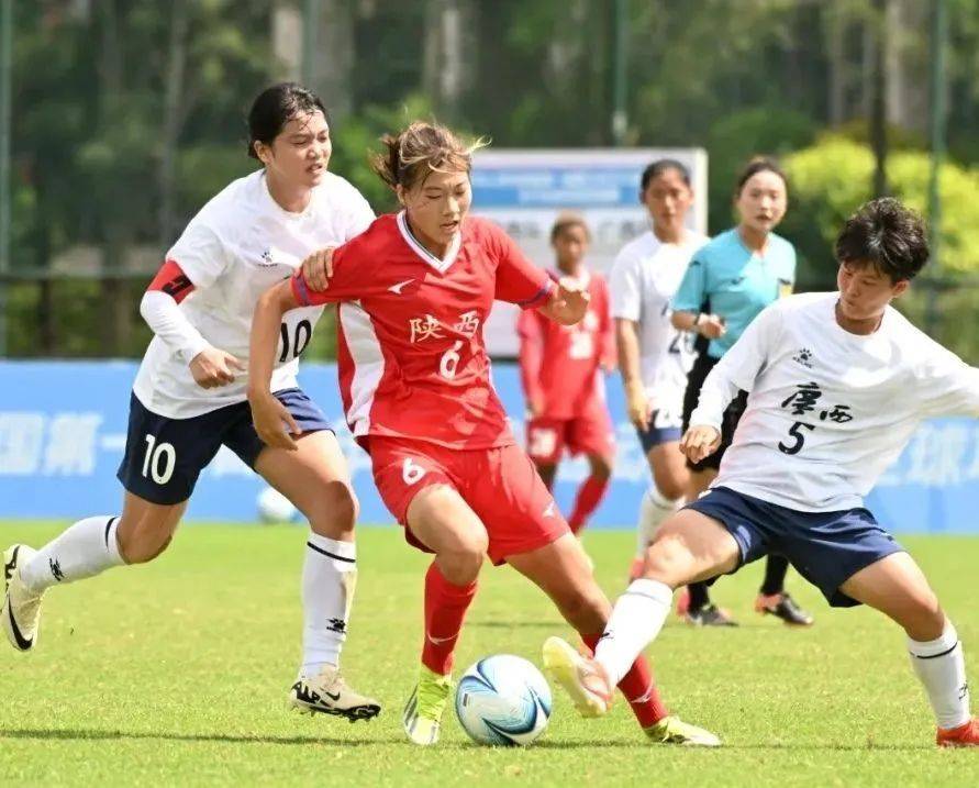 -国际赛事夺目！中国女足崭露头角