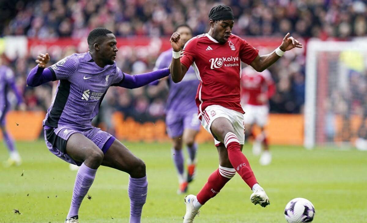 小组赛焦点：利物浦不敌，争议判罚