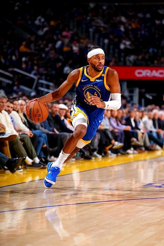 包含黄蜂队主场告捷,球队表现获主帅赞誉的词条 包含黄蜂队主场告捷,球队表现获主帅赞誉的词条