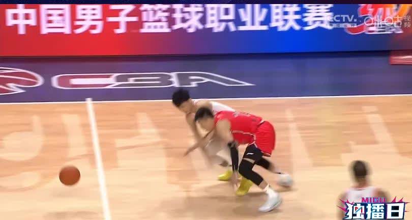 包含广东宏远客场战绩不佳,郭艾伦表态:会全力备战下一场比赛的词条 包含广东宏远客场战绩不佳,郭艾伦表态:会全力备战下一场比赛的词条