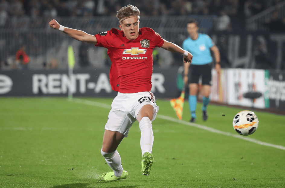 开云体育-关于曼联后卫接近签约门兴格拉德巴赫，转投德国足球的信息