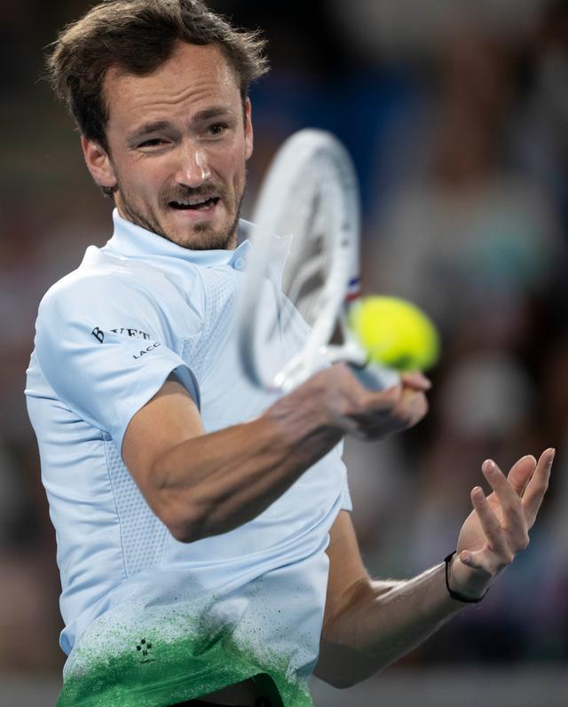 关于澳大利亚网球队强势英国网球队,梅德韦杰夫高光表现的信息 关于澳大利亚网球队强势英国网球队,梅德韦杰夫高光表现的信息