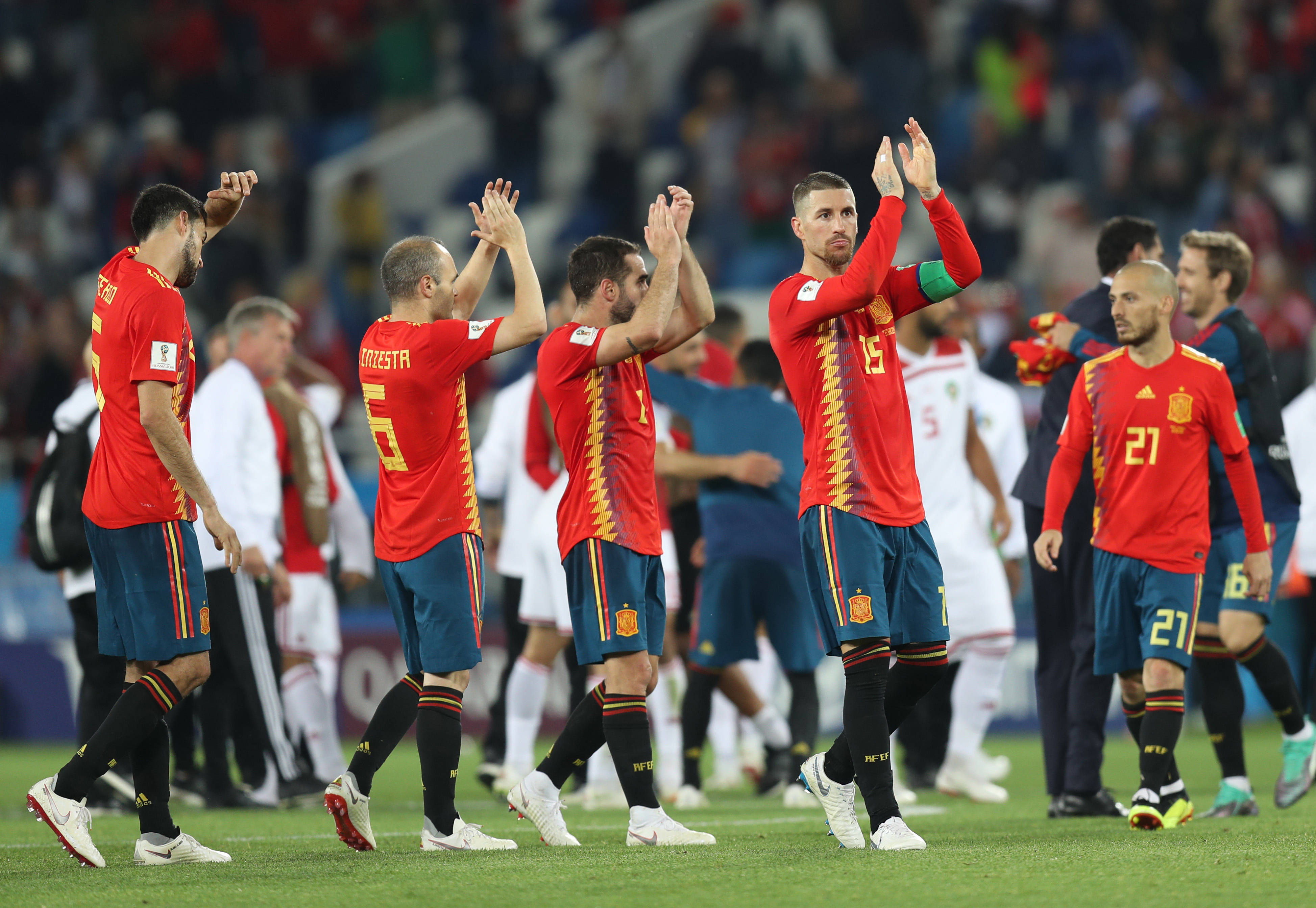 摩洛哥鏖战瑞典，阿什拉夫关键制胜