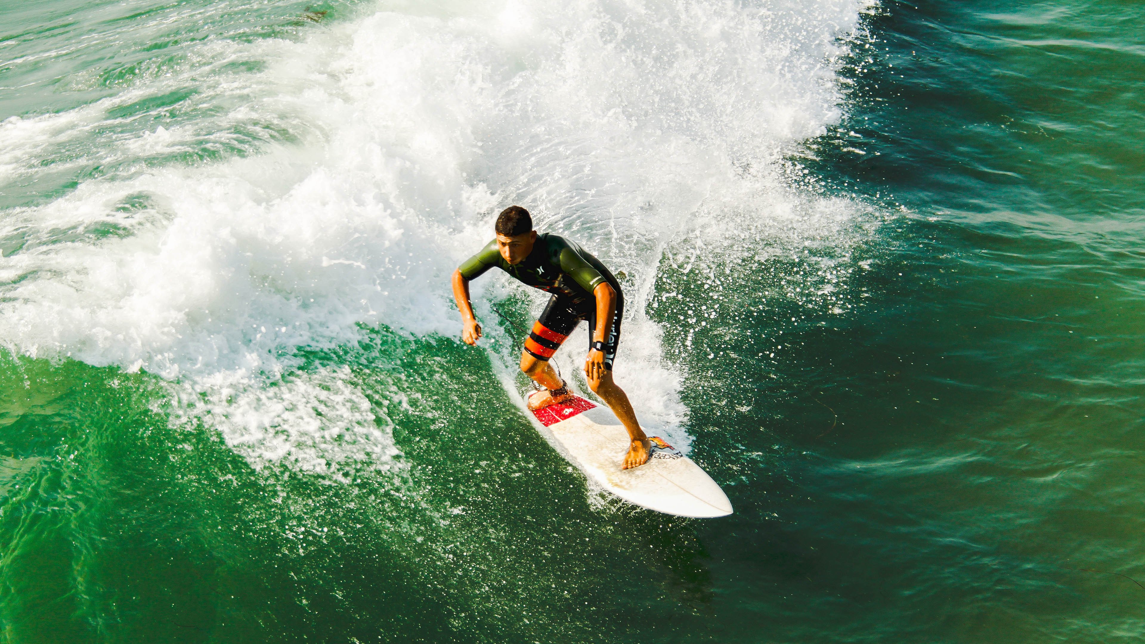 无声惊雷，约基奇在NBA季后赛之夜的低调统治