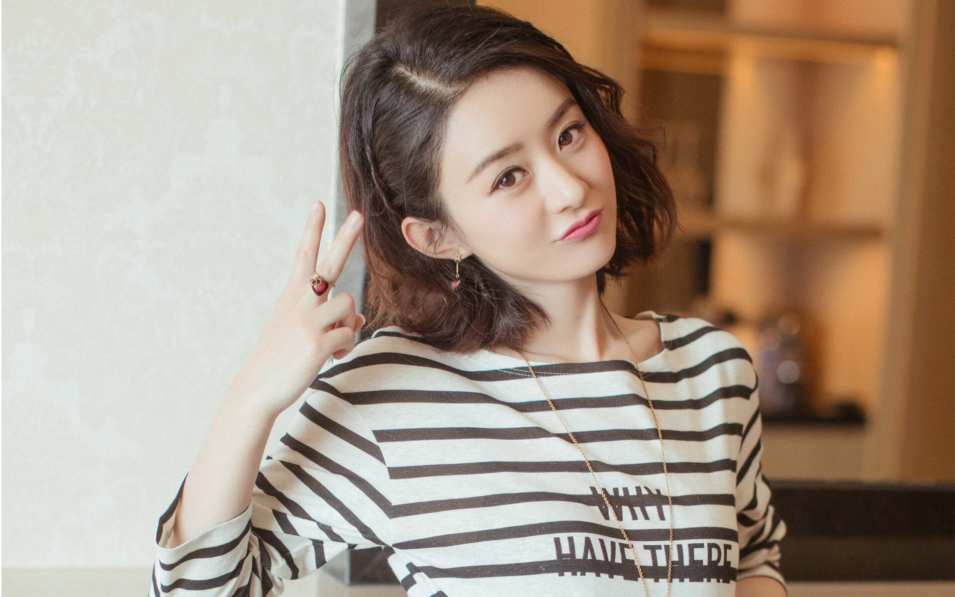 欧冠决赛之夜，塔图姆在另一片赛场加冕为王