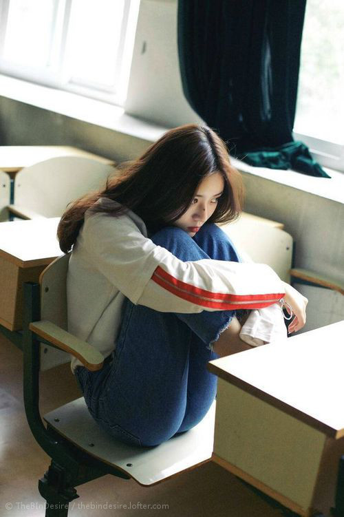 开云下载-速度与团队的胜利，F1年度争冠焦点战与76人击溃深圳队的双重奏