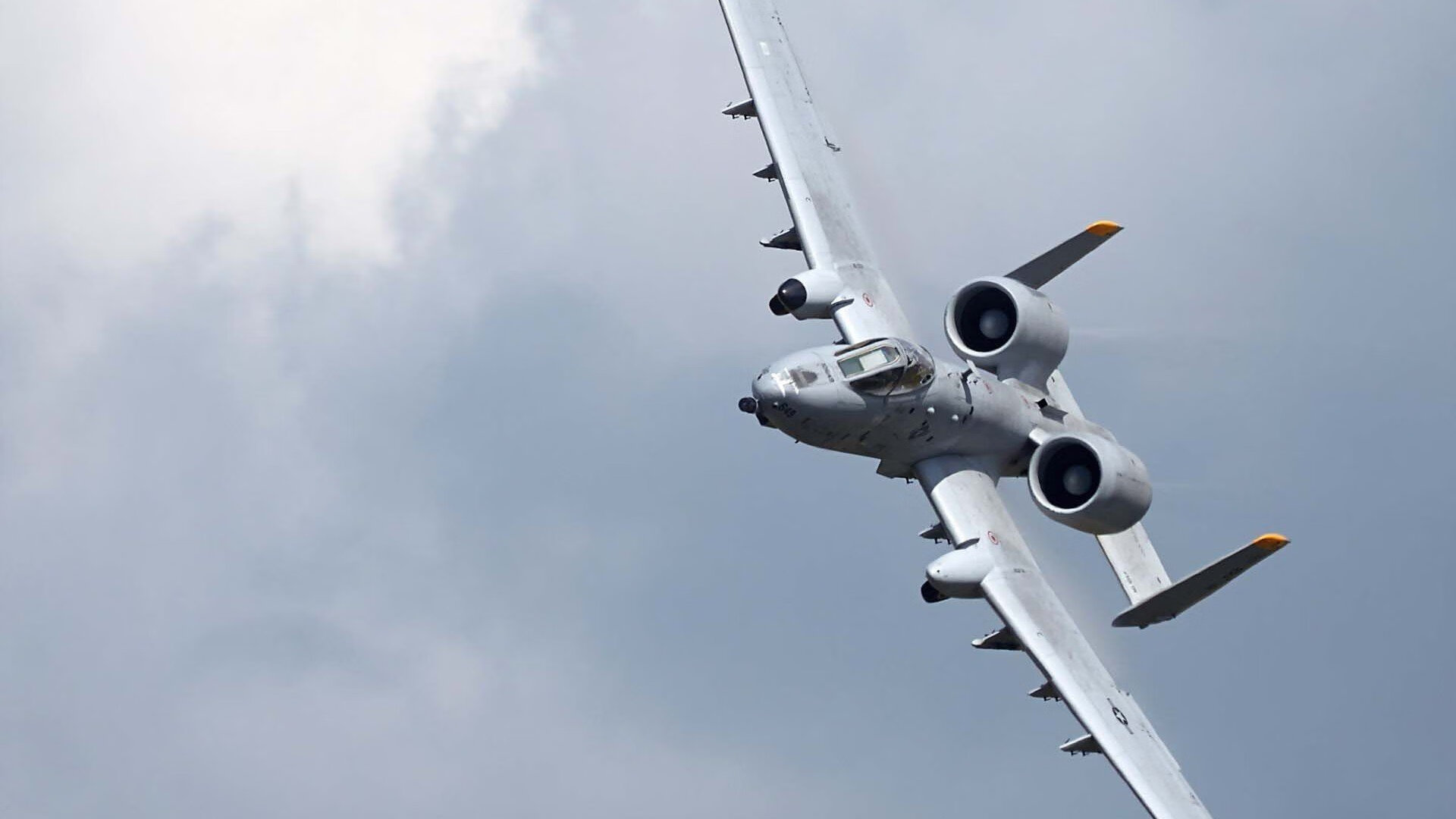 荷兰风暴席卷伯纳乌，末节惊天逆转，佩德里决胜皇马