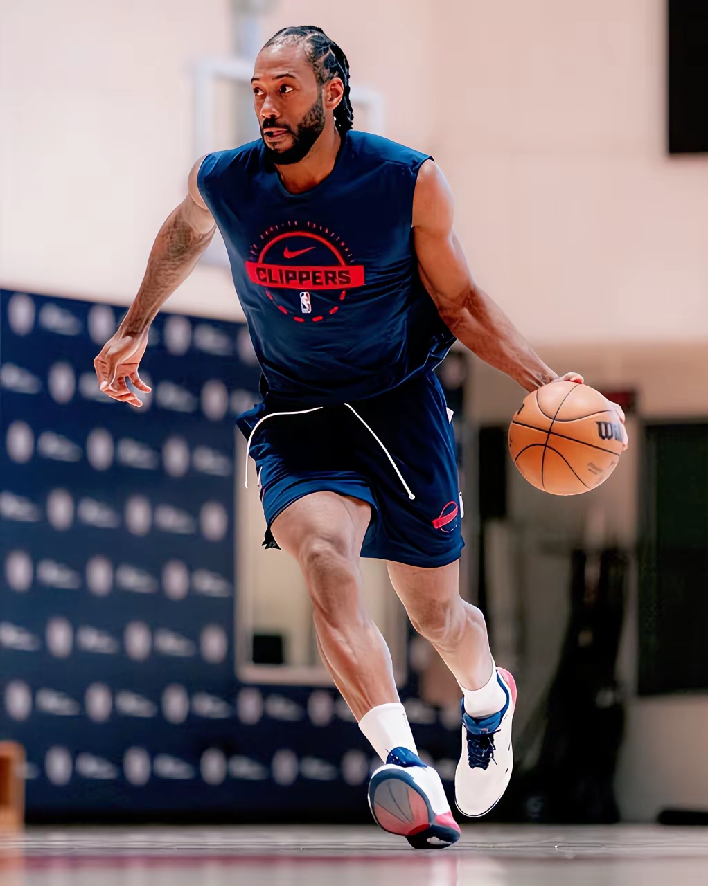 开云体育下载-伦纳德全程高能输出，开拓者拿下灰熊